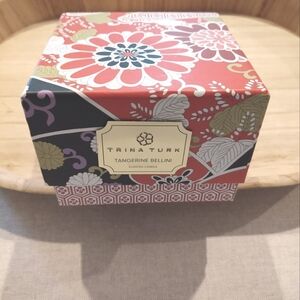 NWt Trina Turk 🍹 "Tangerine Bellini" Scented Luxury🕯️Candle~ 3-Wick